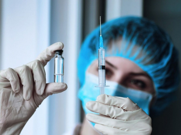 В Батайске продолжается вакцинация от гриппа