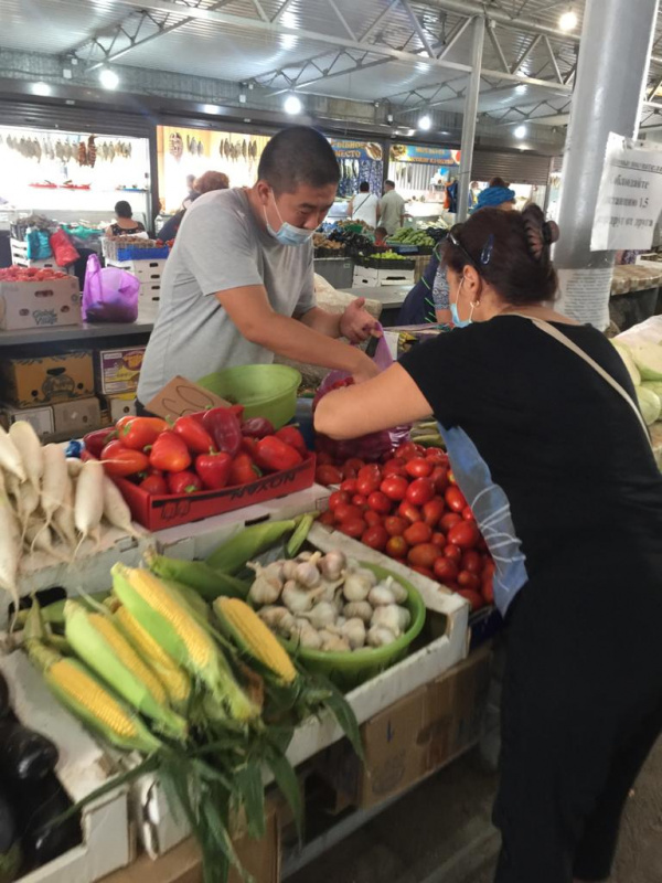 В Батайске продолжаются рейды по соблюдению масочного режима