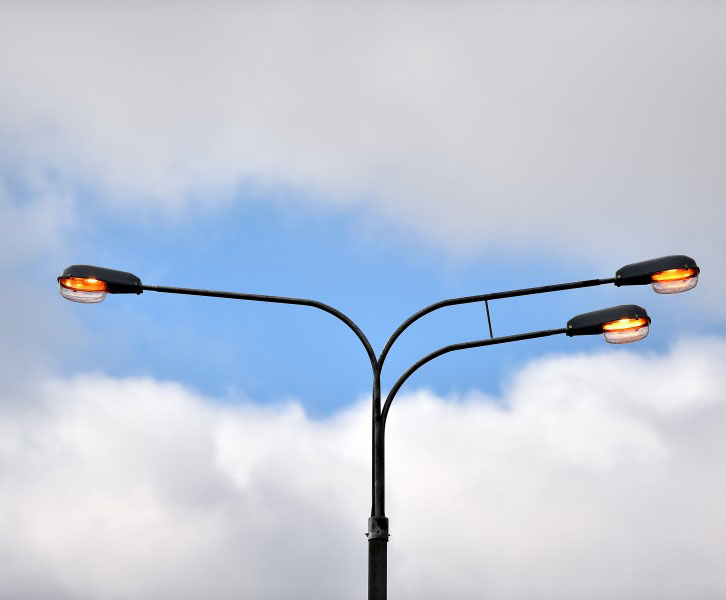 В Батайске будет отремонтировано наружное освещение