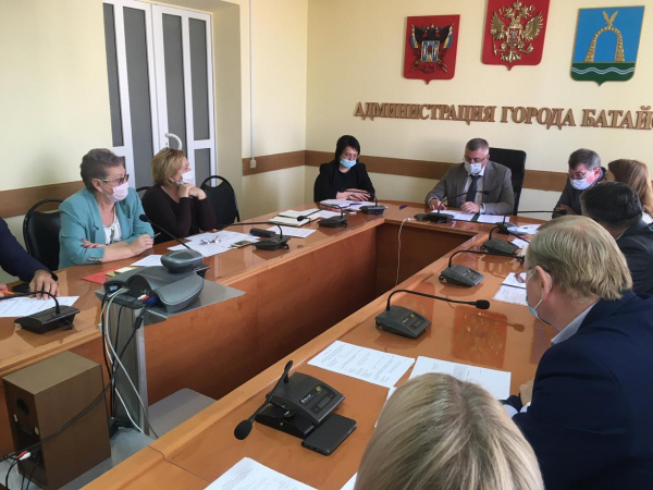 В Батайске состоялось заседание штаба по противодействию распространения коронавирусной инфекции