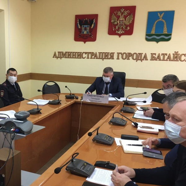 В Администрации обсудили текущую оперативную обстановку и работу городских служб в период праздников
