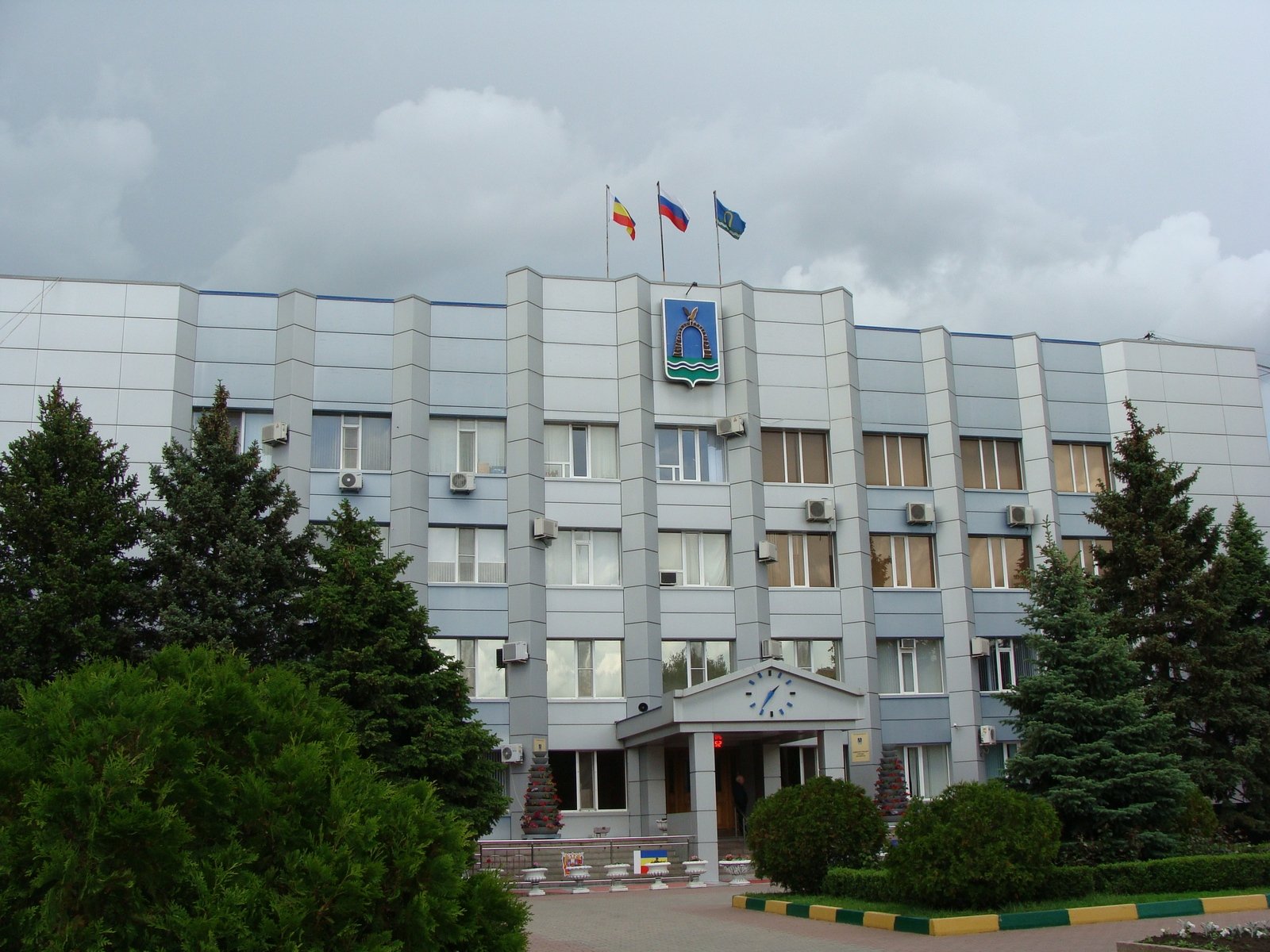 Администрация переходит на работу в условиях распространения новой коронавирусной инфекции