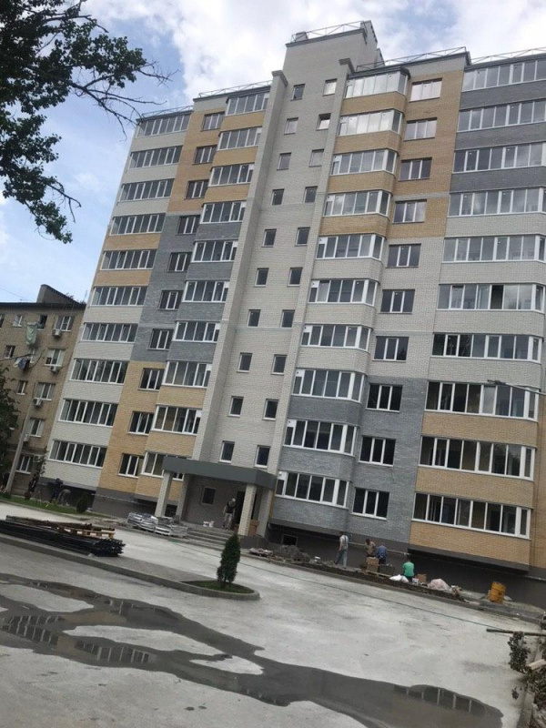 Глава Администрации проверил строительство проблемного дома