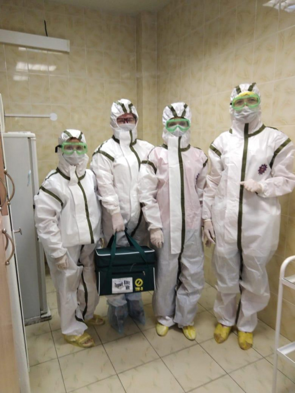 Медики Батайска: «Мы работаем ради вас! Будьте здоровы!»