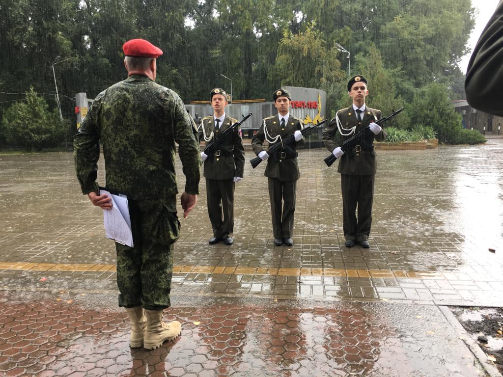 В Батайске прошел смотр-конкурс почетных караулов