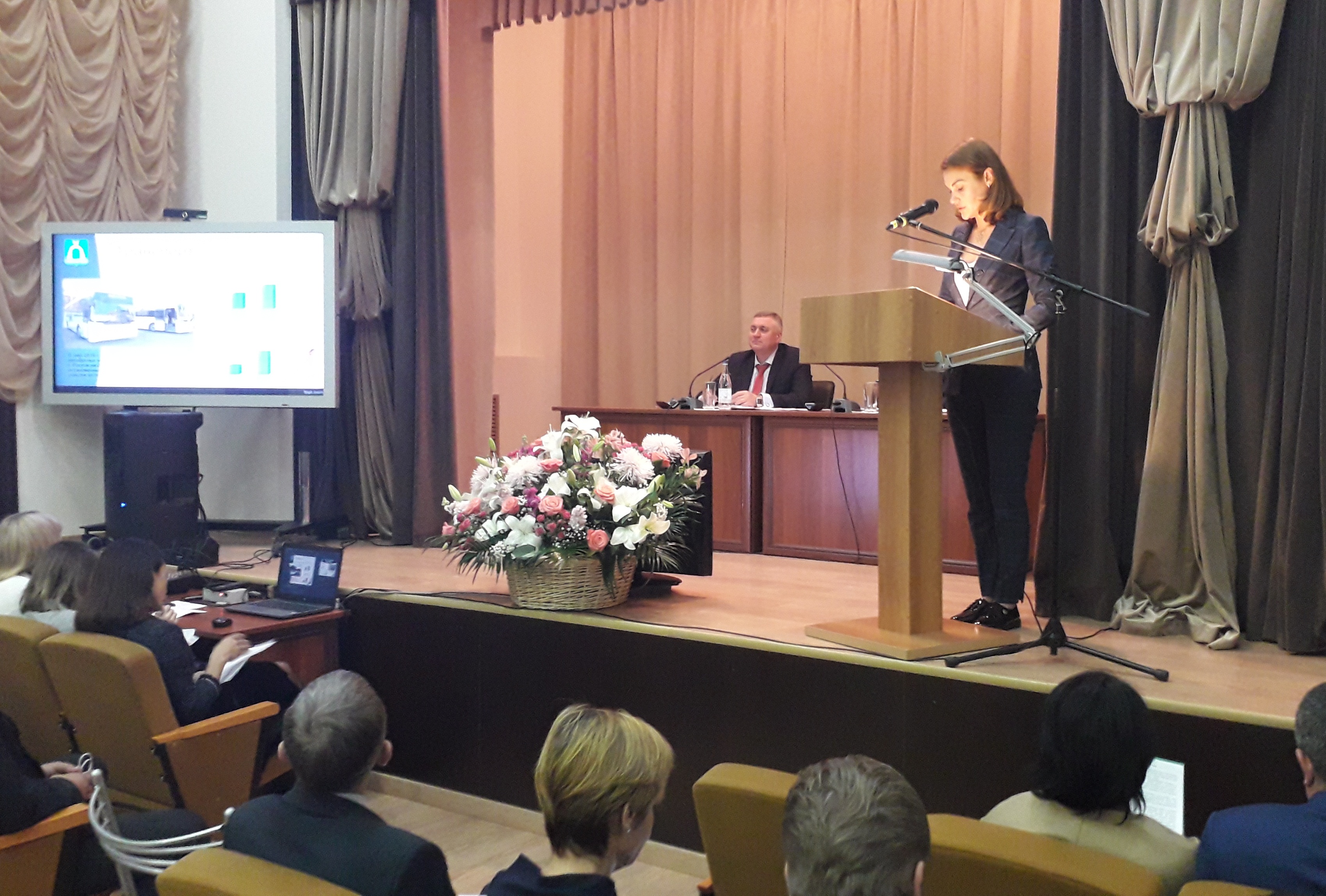 Геннадий Павлятенко провел информационную встречу с жителями Западного Батайска