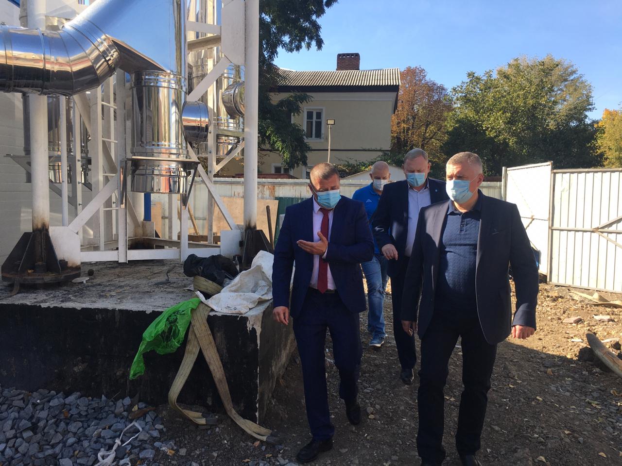 Геннадий Павлятенко проверил ход работ по вводу в эксплуатацию блочно-модульных котельных