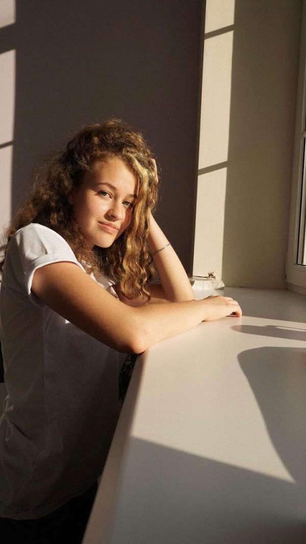 Батайская выпускница получила 100 баллов на ЕГЭ по обществознанию