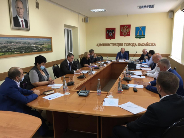 В Батайске определили имена претендентов на должность главы Администрации