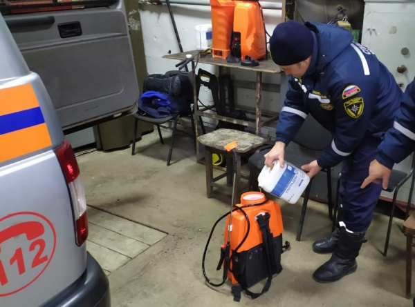 В Батайске продолжается дезинфекция общественных пространств