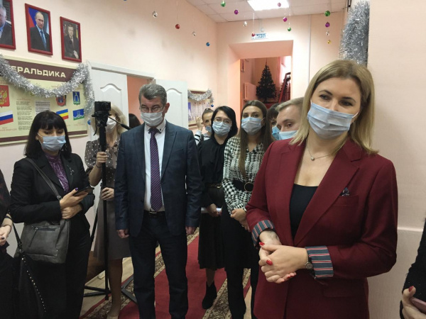 Детскую музыкальную школу №1 посетила министр культуры Ростовской области А.А. Дмитриева