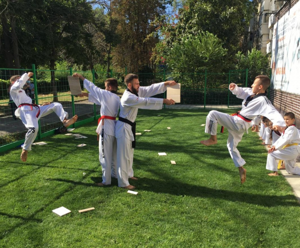 Центр развития тхэквондо «Грандмастер - Дом чемпионов» в авангарде массового спорта города