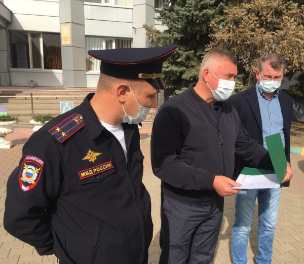 В Батайске усилены меры по контролю за соблюдением масочного режима
