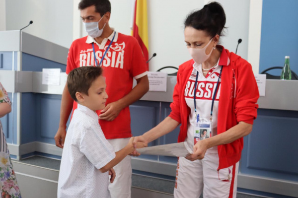 В Батайске прошла встреча с Олимпийскими чемпионами