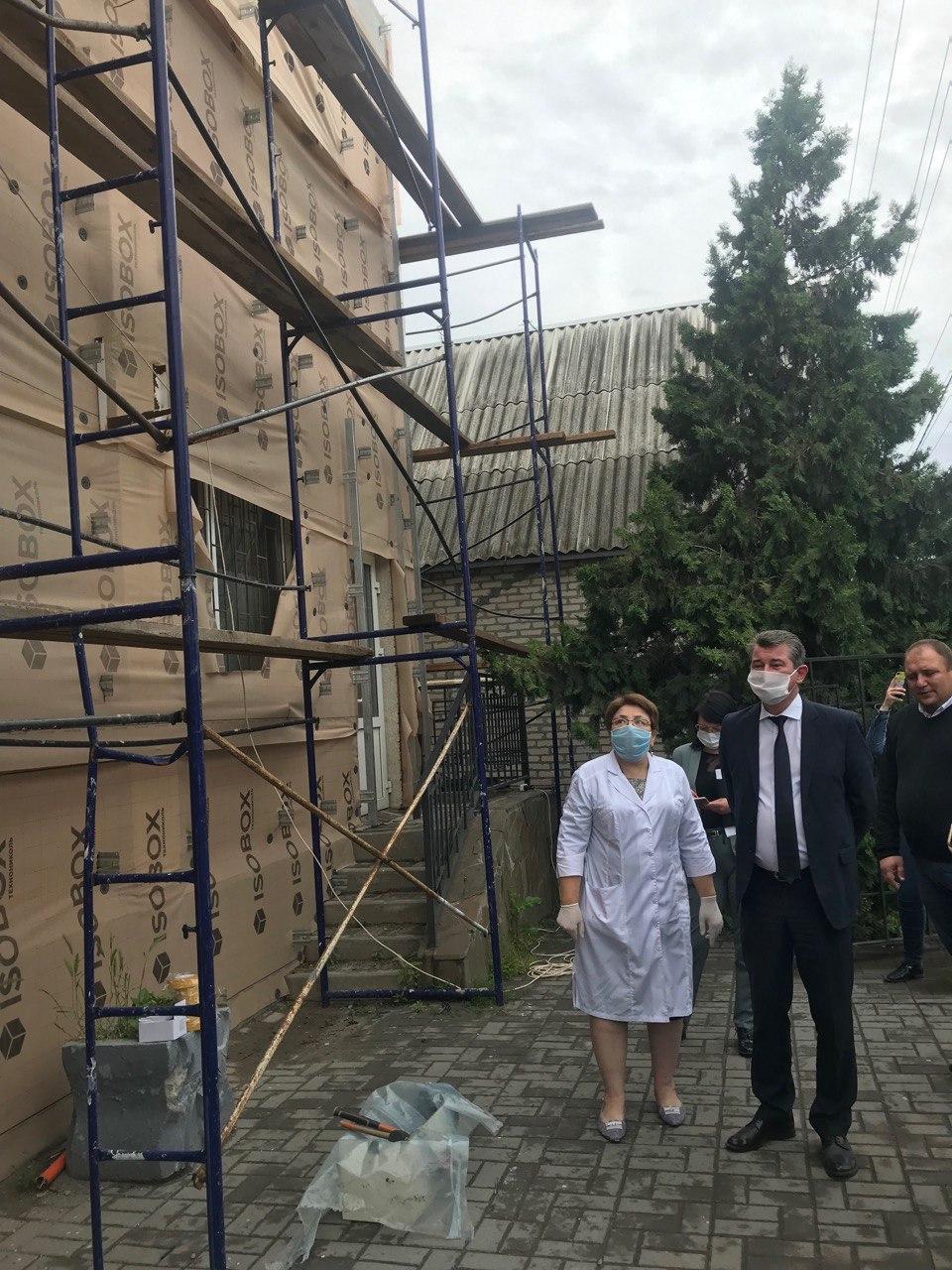 Капитальный ремонт поликлиник города на контроле