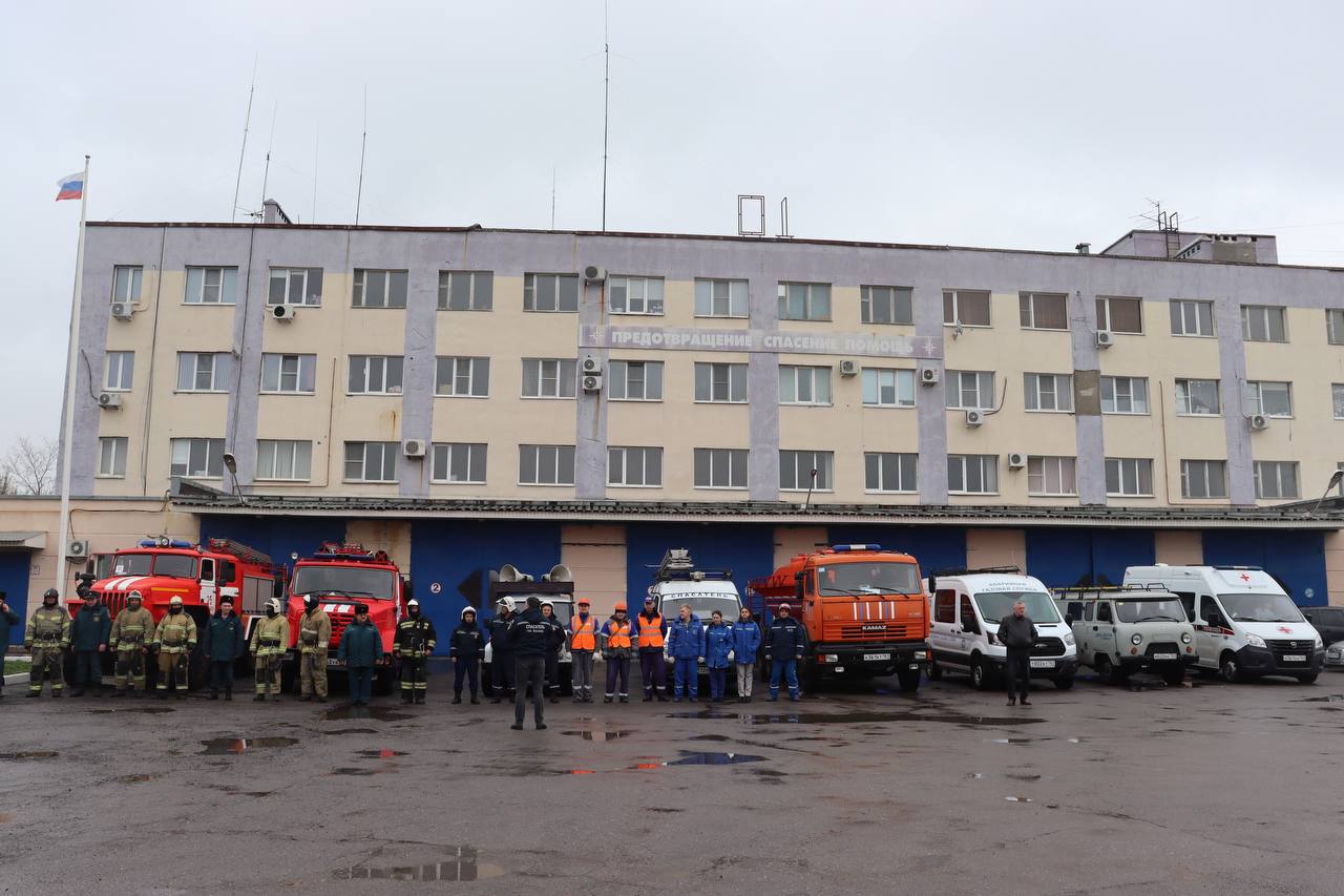 В Батайске состоялись командно-штабные учения пожарных и аварийно-спасательных служб 