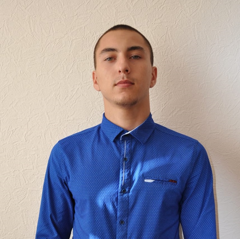 Знай наших: Илья Пофа