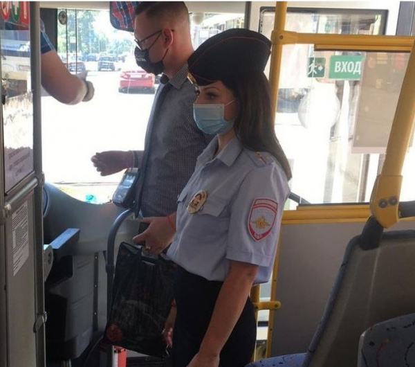 Продолжаются проверки соблюдения масочного режима предприятиями торговли