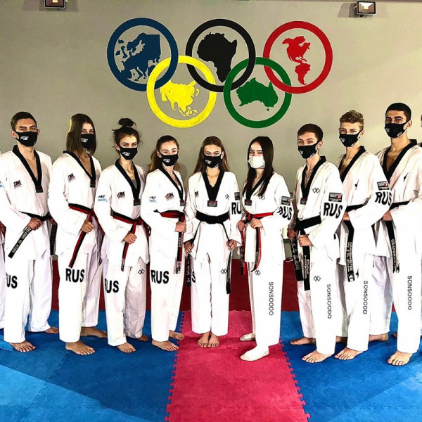 Батайские тхэквондисты завоевали 10 медалей на Первенстве ЮФО