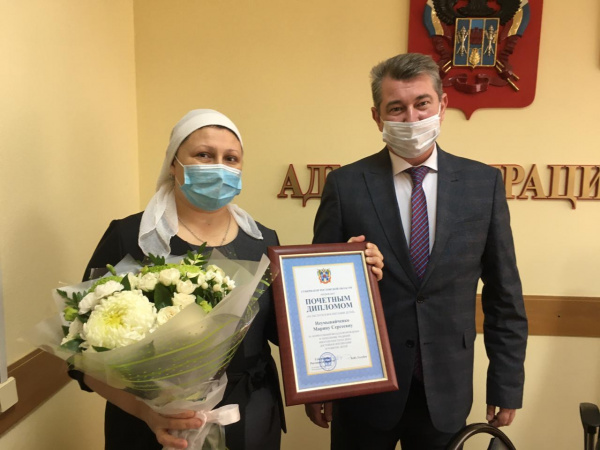 Почетным дипломом Губернатора Ростовской области отмечена батайская многодетная семья