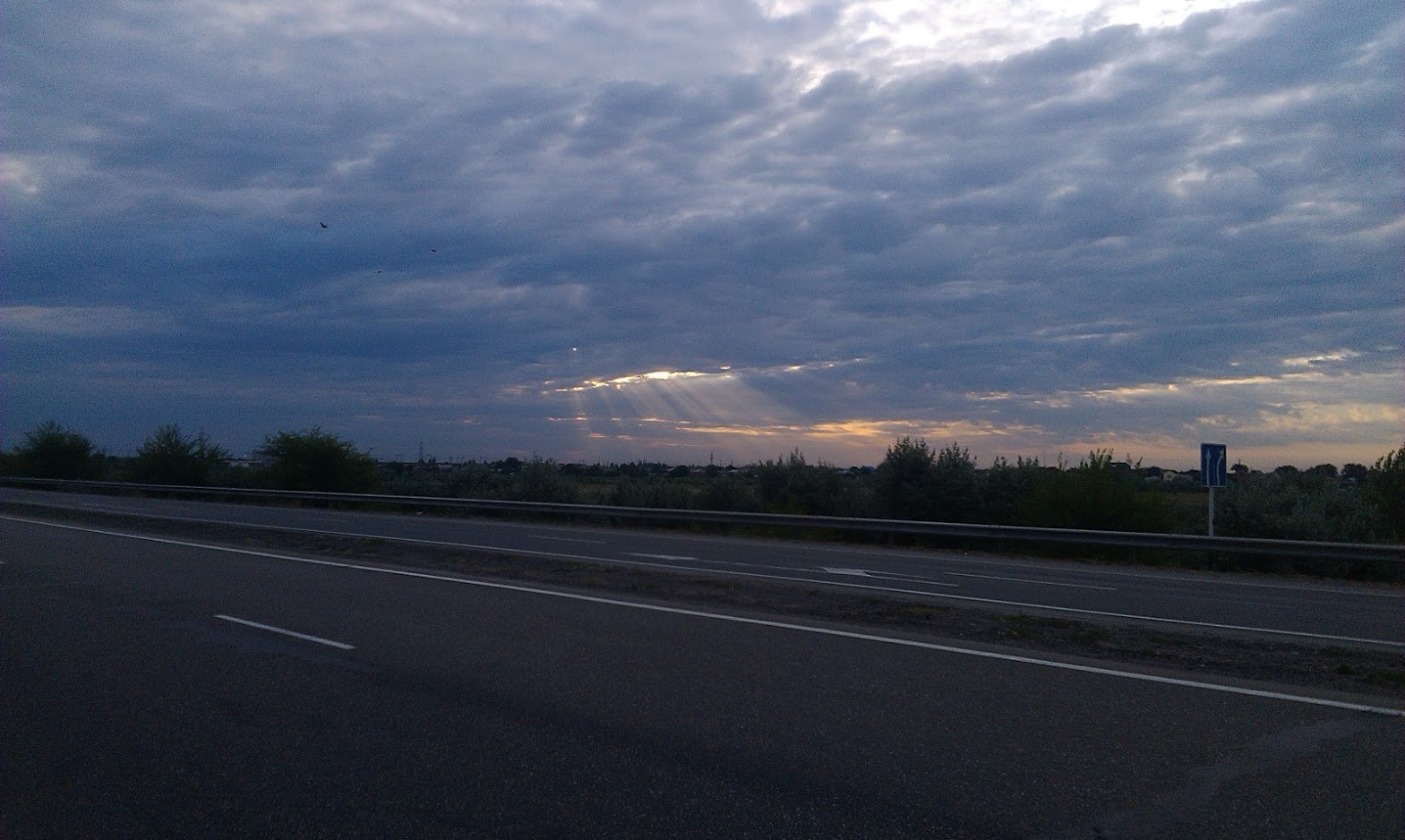 В Ростовской области объявлено штормовое предупреждение