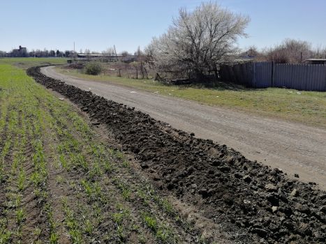 Силами МБУ «Управление гражданской защиты города Батайска» произведена опашка п. Залесья и ДНТ Труд.