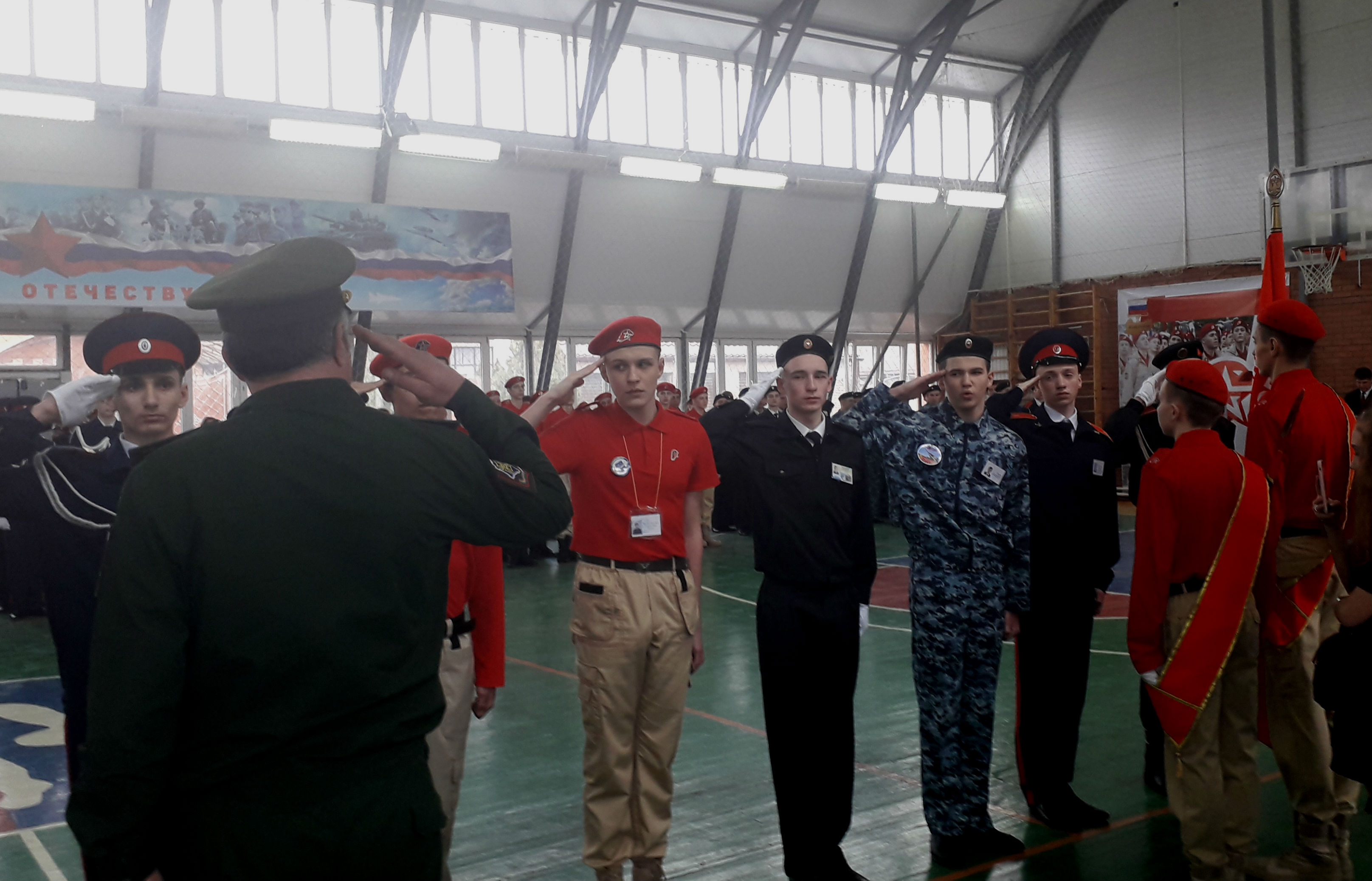 Юнармейцы школы №2 стали победителями военно-спортивных соревнований «Служу Отечеству»