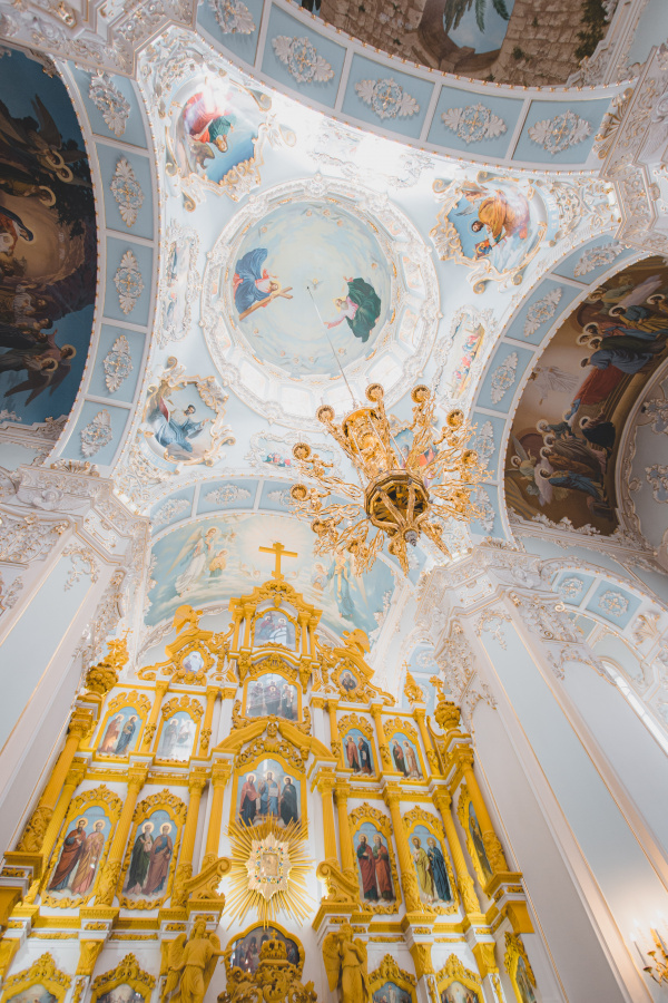 Расписание богослужений в Батайске 18 и 19  января 