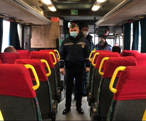 В Батайске усилен контроль за соблюдением масочного режима