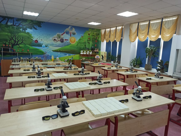 В Батайске проверили готовность образовательных организаций к новому учебному году.