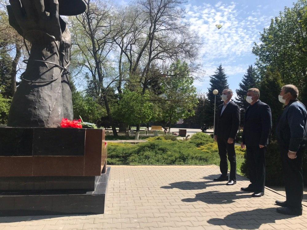 В Батайске почтили память ликвидаторов Чернобыльской трагедии