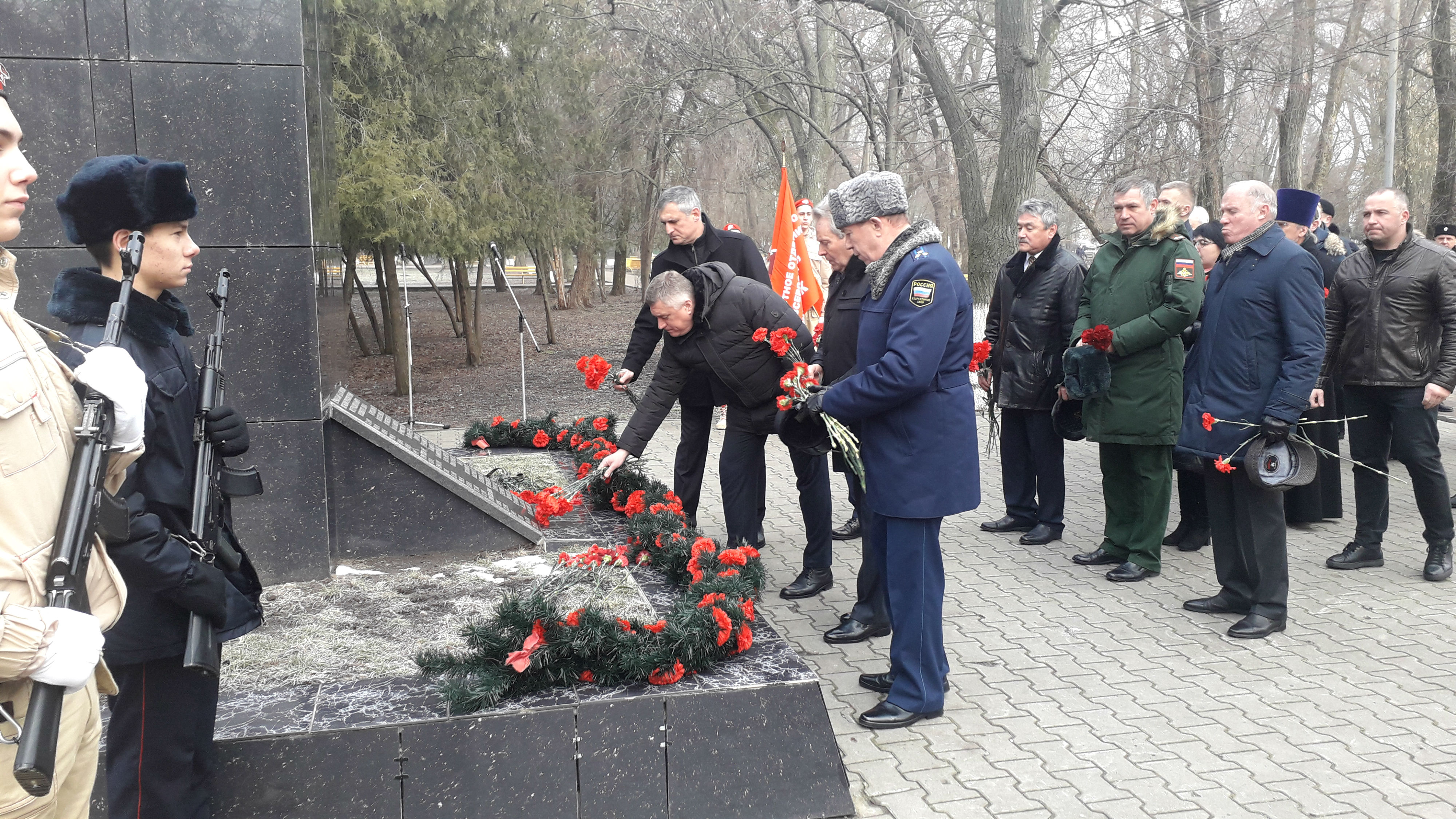 Батайчане почтили память воинов-интернационалистов 