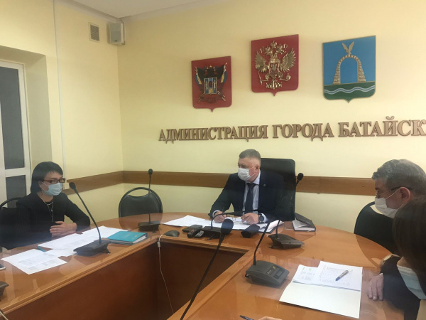 Геннадий Павлятенко поручил мобилизовать все ресурсы в борьбе  с COVID-19 