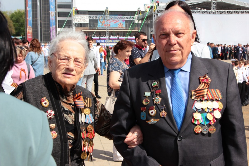 стела-ростов-6.jpg стела-ростов-6.jpg