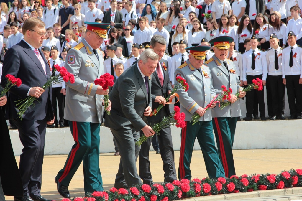 стела-ростов-5.jpg стела-ростов-5.jpg