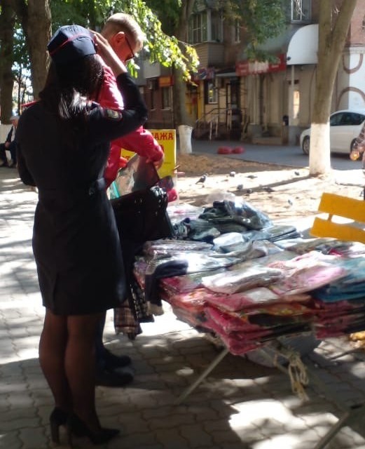 В Батайске продолжаются рейды по пресечению несанкционированной торговли